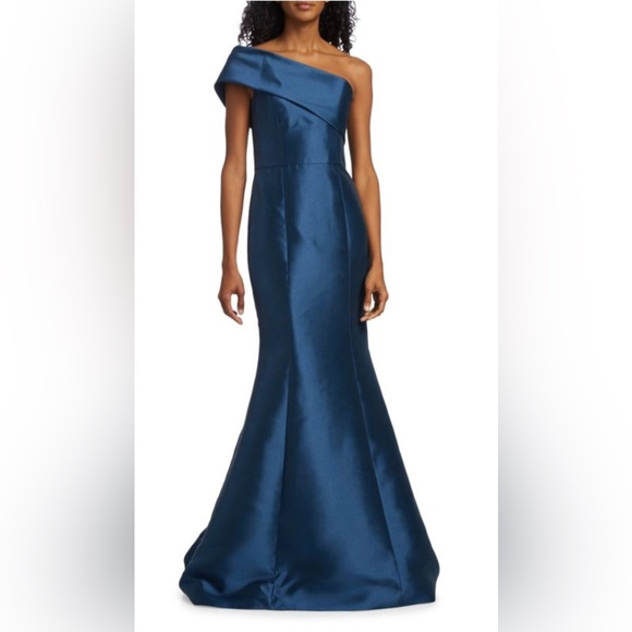 Amsale Dresses & Skirts - Amsale One-Shoulder Satin Gown in Deep Blue